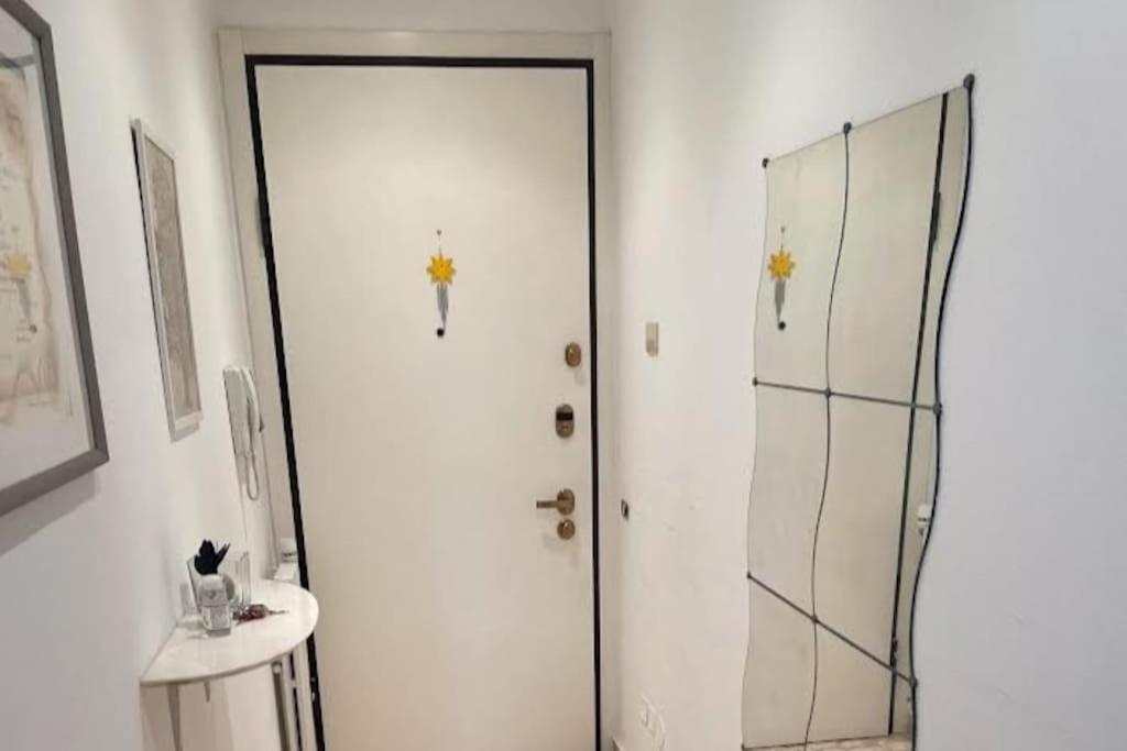 Ferienwohnung La Casa Di Giada Peschiera Borromeo Exterior foto